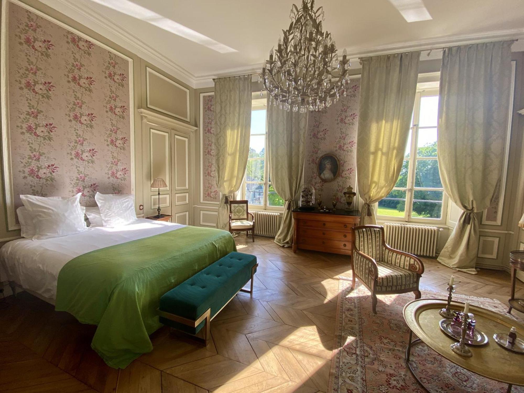 Chateau De La Ferriere Vaux-sur-Aure Rom bilde